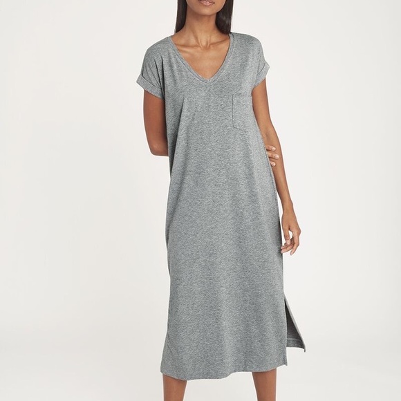 Cuyana V-Neck Midi Dress Sz Small - Picture 1 of 9